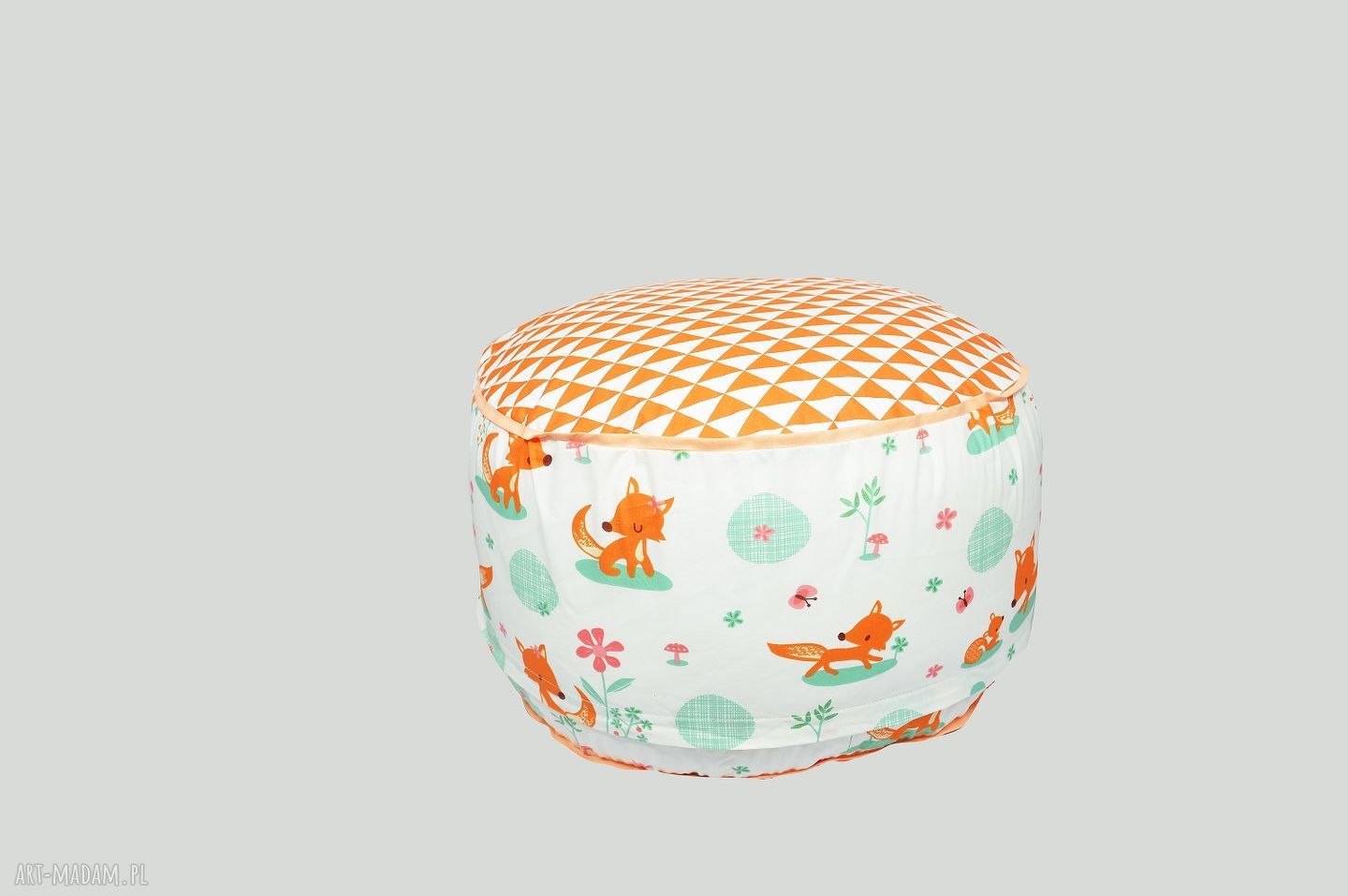 Puf Friendly Fox dla dziecka - miękkie siedzisko handmade