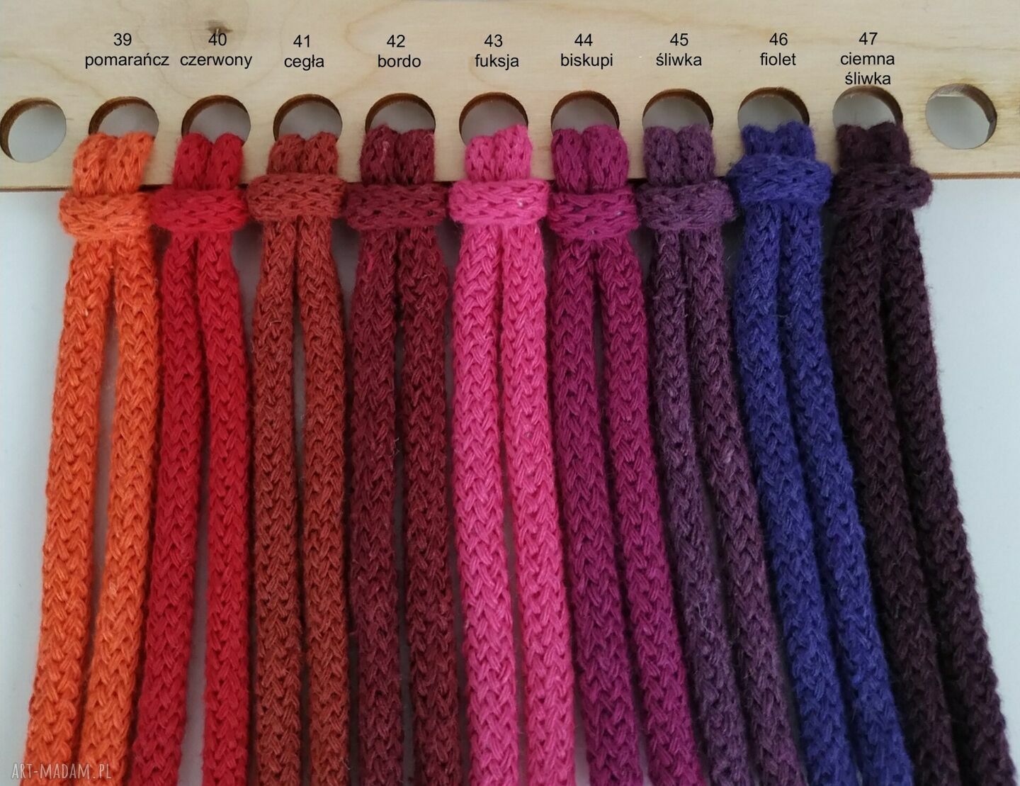 Pufa dekoracyjna 35x20 cm ze sznurka bawełnianego - szydełkowana