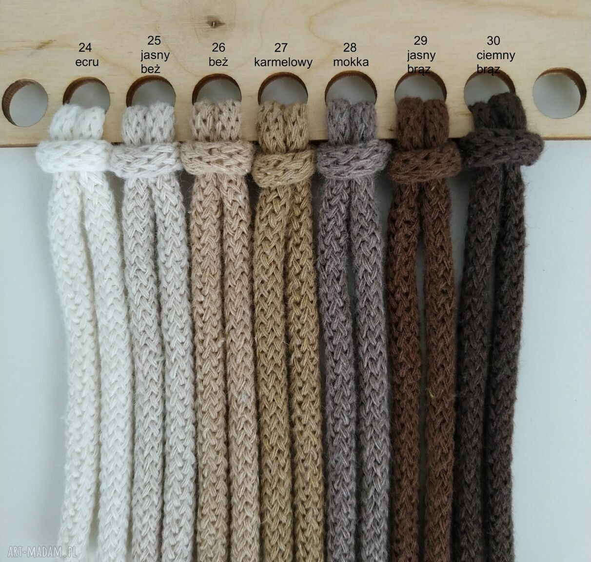 Pufa dekoracyjna 35x20 cm ze sznurka bawełnianego - szydełkowana