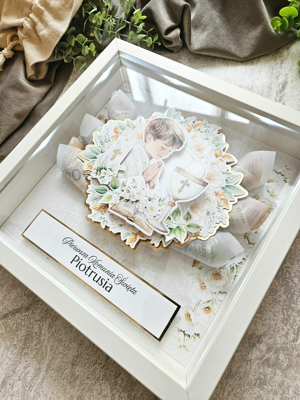 Ramka 3D na Pierwszą Komunię Świętą z LED - personalizowana