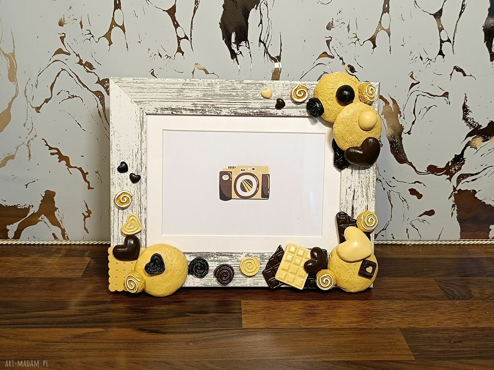 Ozdobna ramka na zdjęcia Czekolada i Ciastka 19x24 - ręcznie malowana