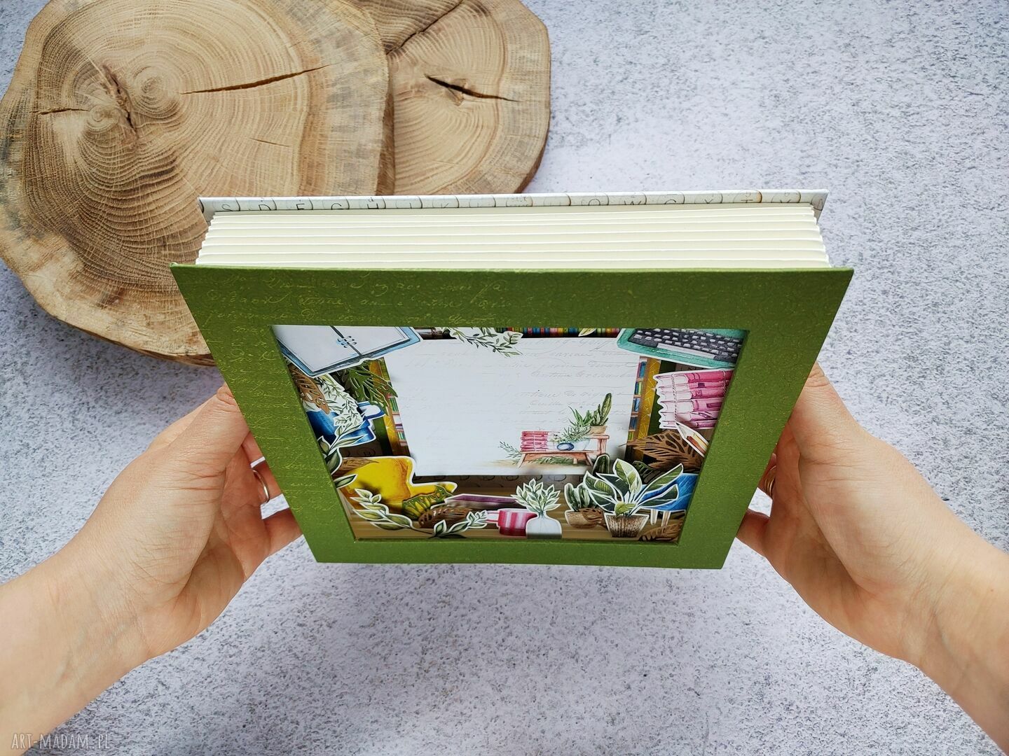 Ramka Shadowbox #1 - przestrzenna ramka 3D na zdjęcie 10x10 cm