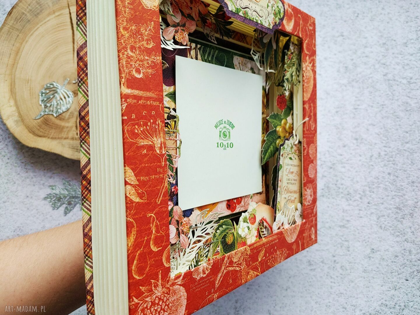 Ramka shadowbox #2 - przestrzenna na zdjęcie 10x10 cm (scrapbooking)