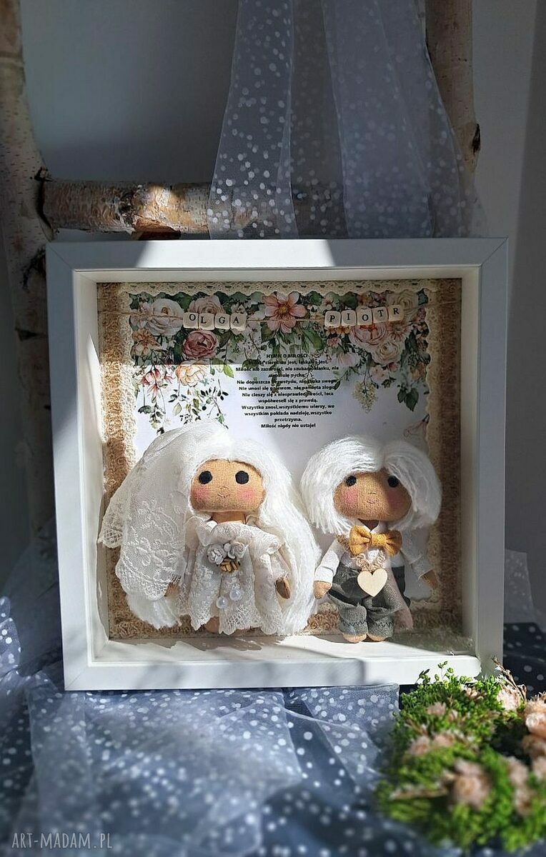 Ramka ślubna dla młodej pary (25x25 cm) - personalizowana pamiątka z parą młodych
