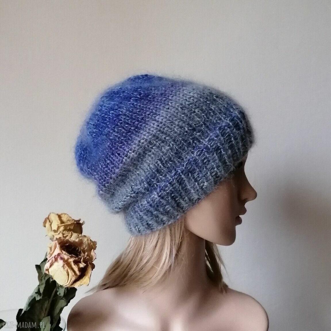Czapka „Dymna lawenda” - merino, moher i jedwab - ręcznie na drutach