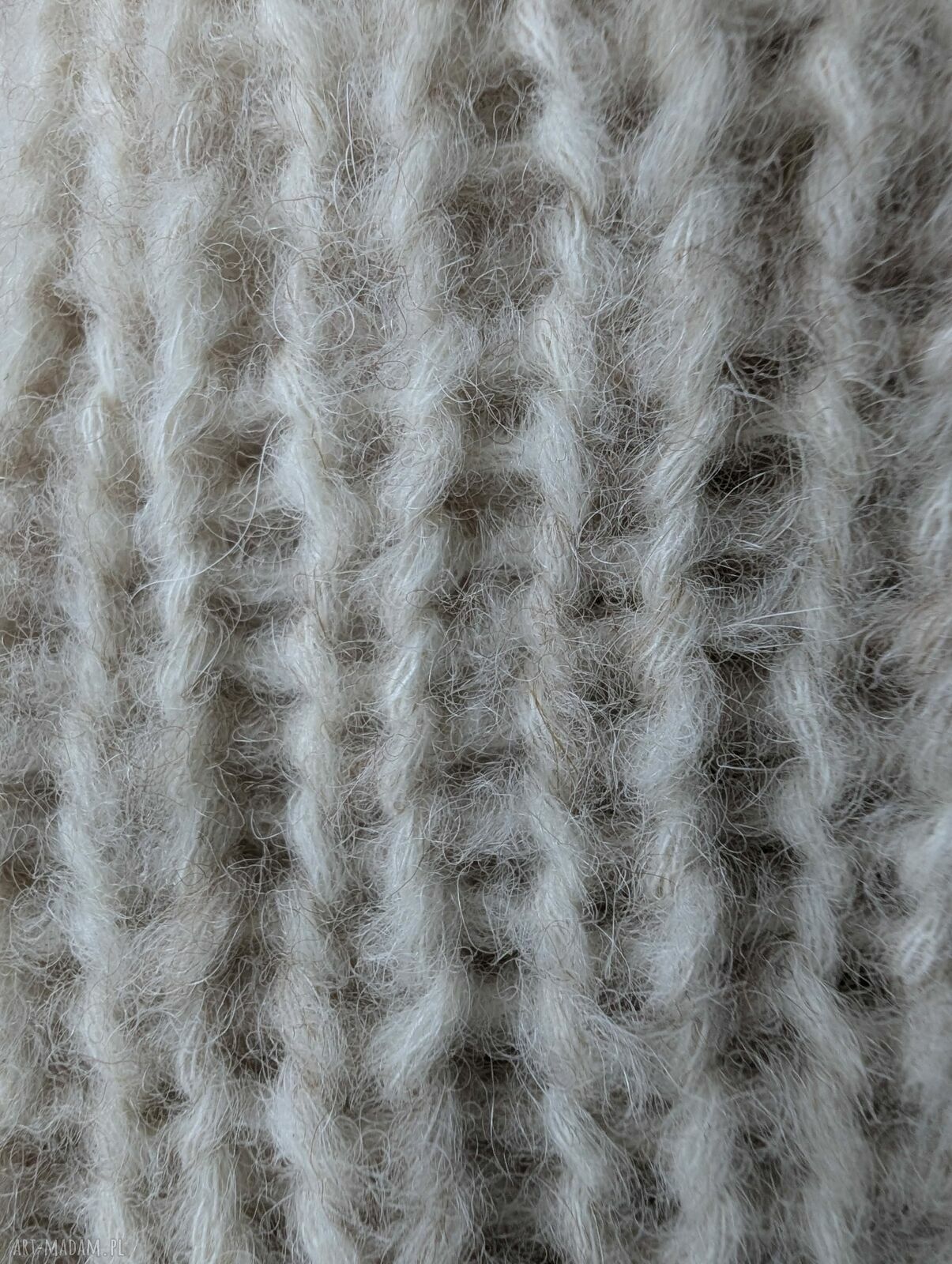 Indywidualny projekt czapki handmade na zamówienie