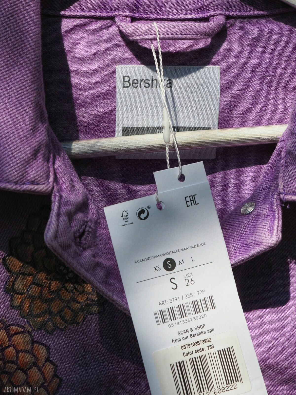 Ręcznie malowana kurtka jeansowa Gejsza i dalie (fiolet) - cropped oversize