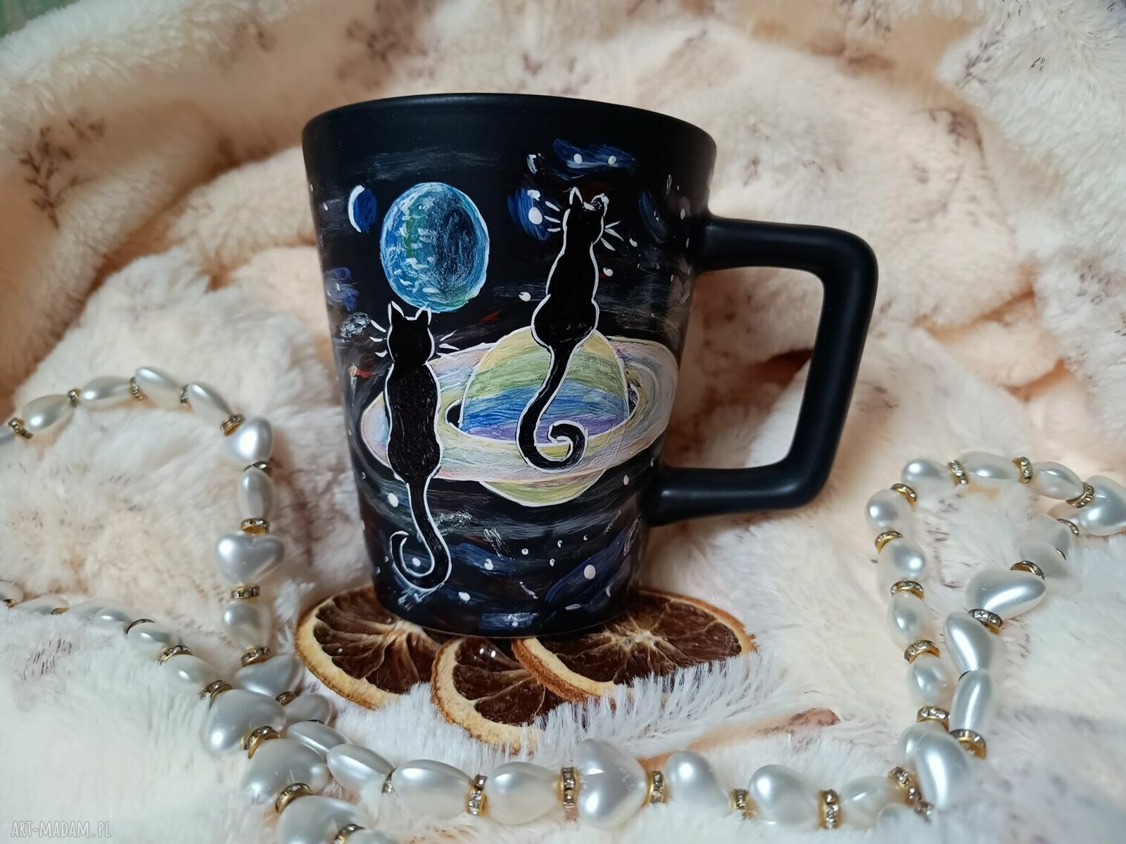 Ręcznie malowane kosmiczne koty - kubek porcelanowy 300 ml