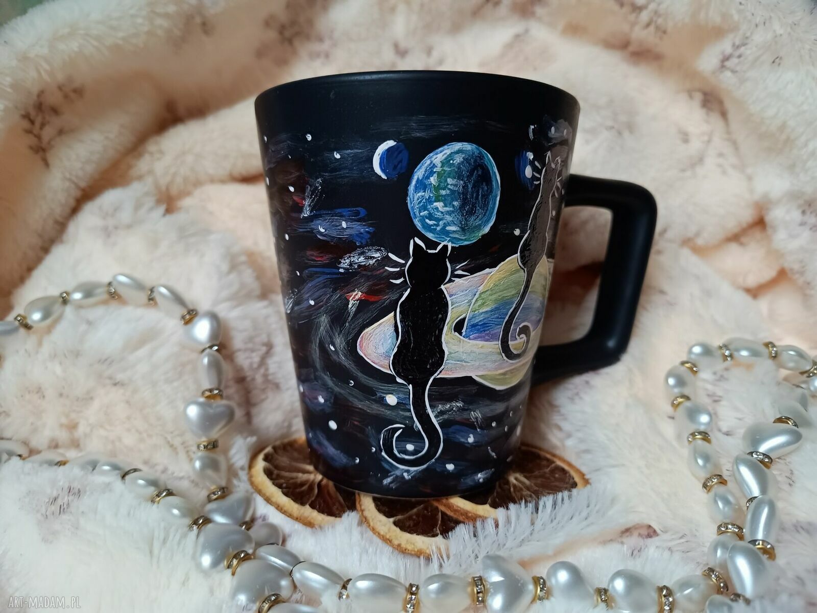 Ręcznie malowane kosmiczne koty - kubek porcelanowy 300 ml