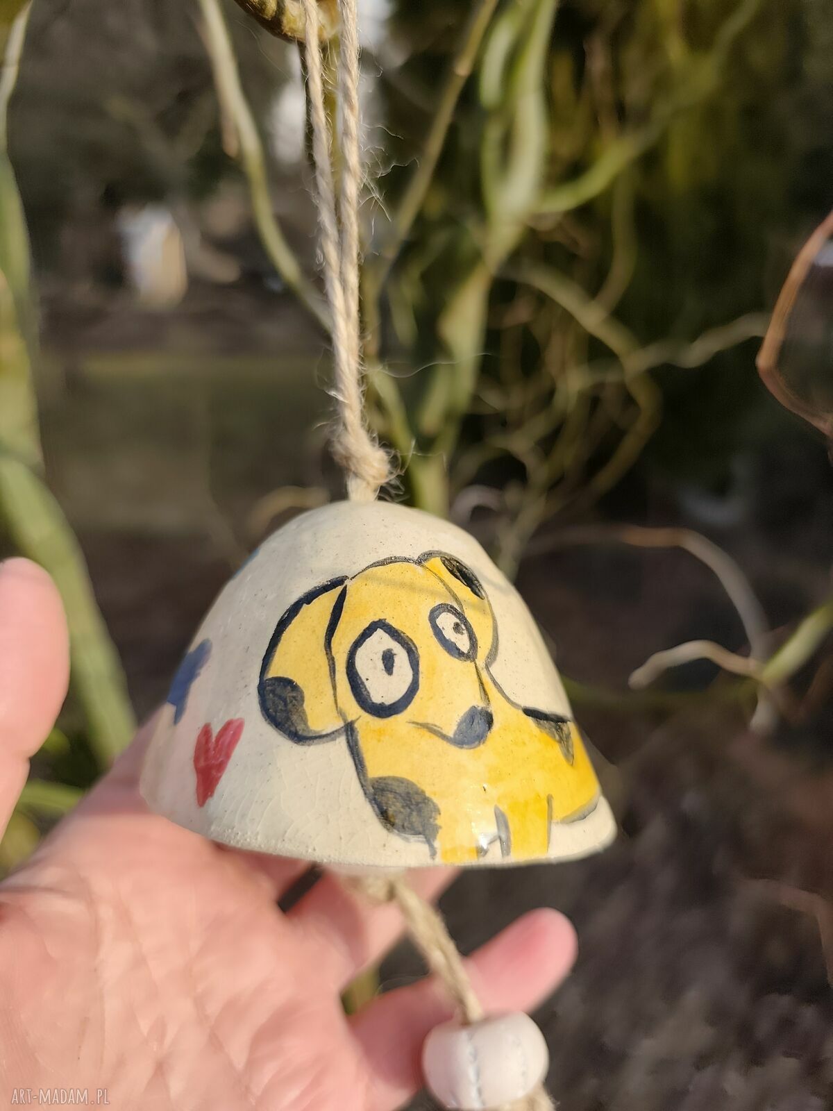 Dzwonek ceramiczny z jamnikiem - ręcznie malowany dzwoneczek