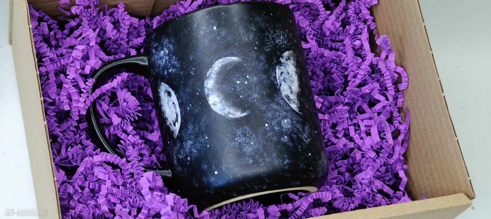 Ręcznie malowany kubek fazy księżyca, kosmos i zaćmienie - Witchcore (400 ml)
