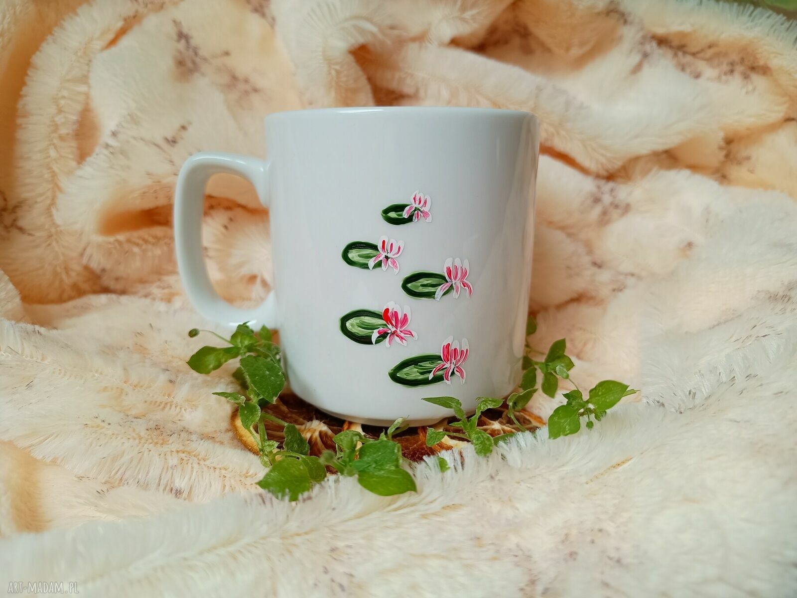Kubek porcelanowy ręcznie malowany Żuraw 270 ml