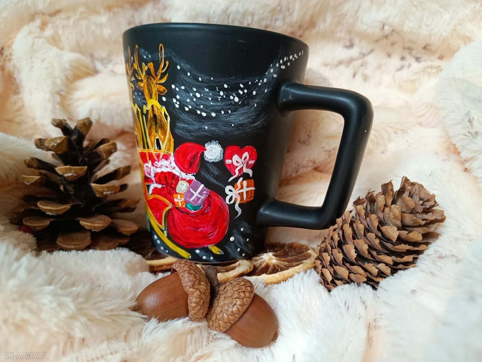 Ręcznie malowany świąteczny kubek 300 ml - prezent na imieniny