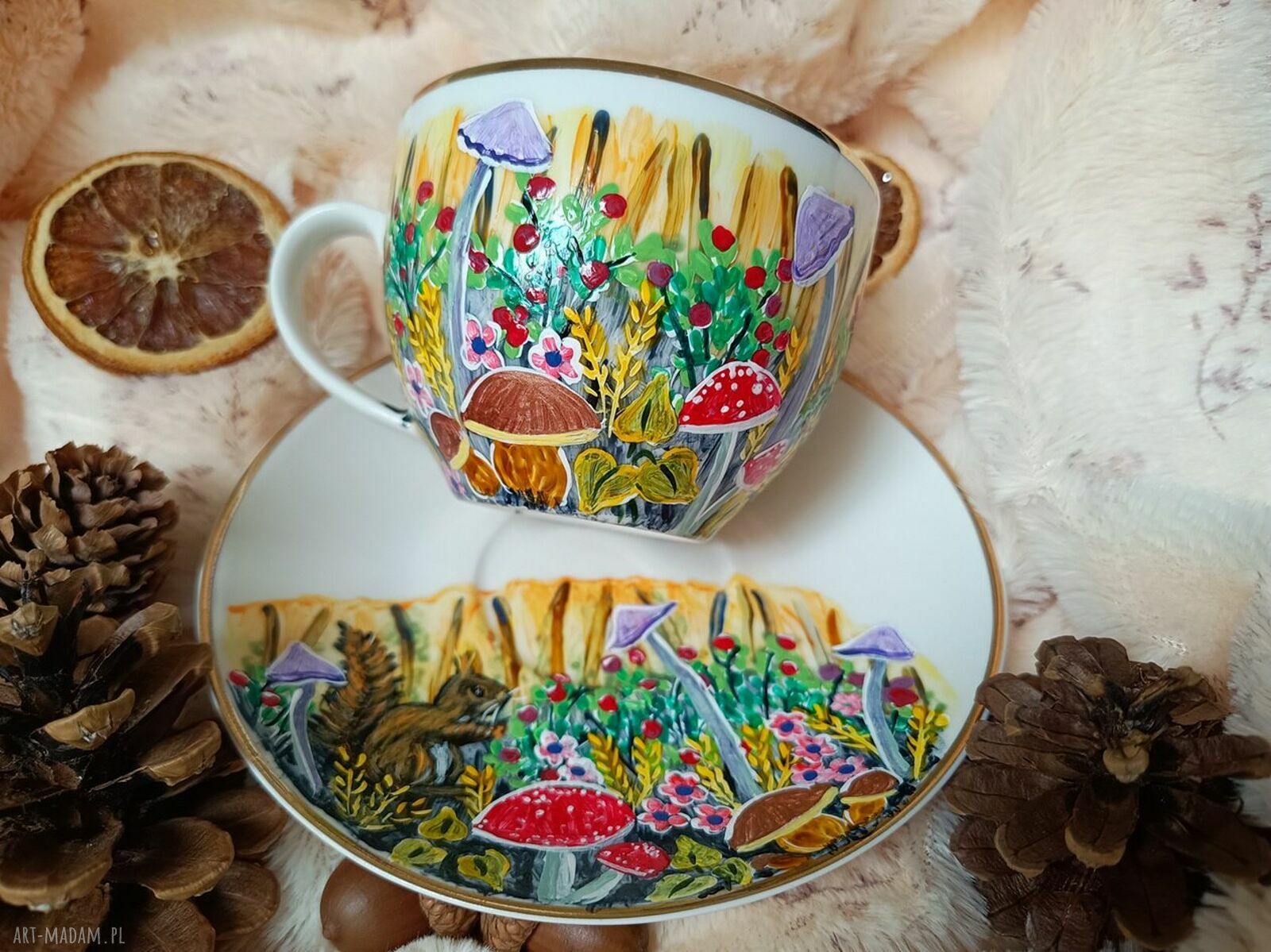 Komplet z leśnymi wiewiórkami 200 ml - ręcznie malowana porcelana