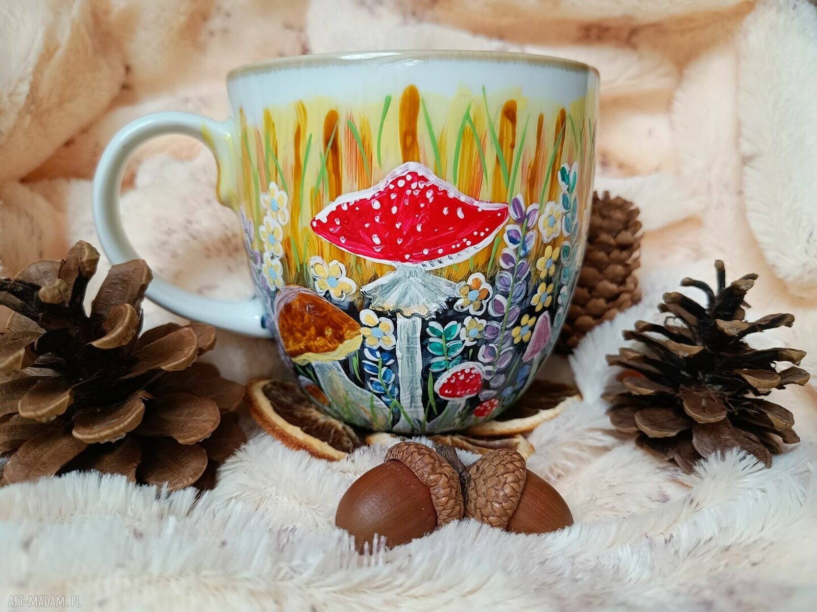 Ręcznie malowany duży kubek z sową i magicznym lasem 480 ml