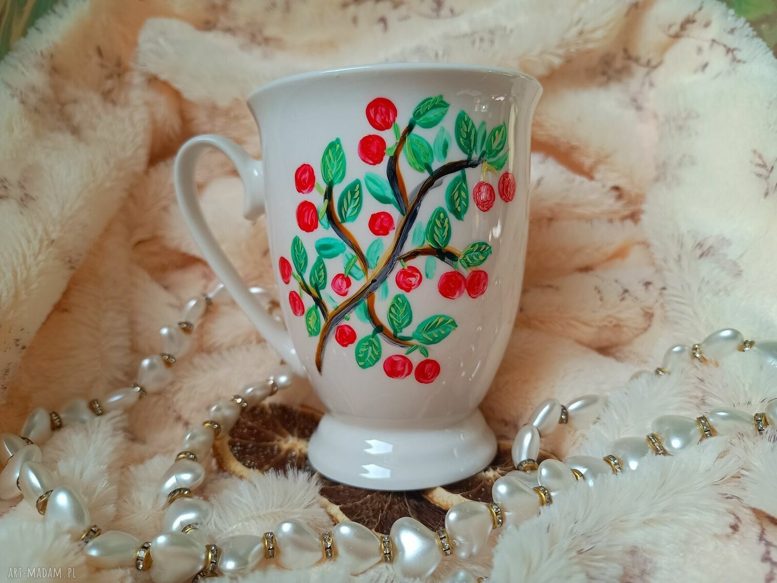 Kubek śniadaniowy z wiśniowym mazurkiem - ręcznie malowana porcelana