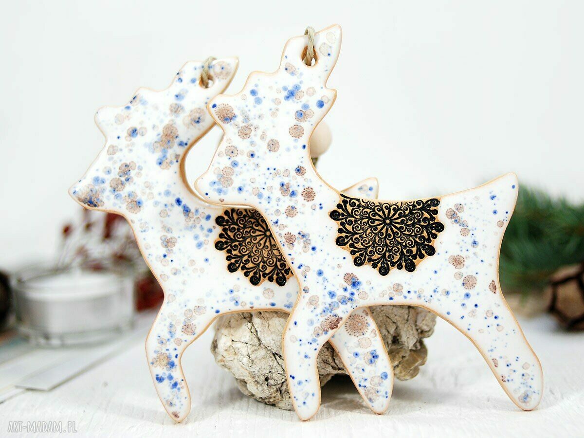Ceramiczny renifer - ręcznie malowana zawieszka na choinkę