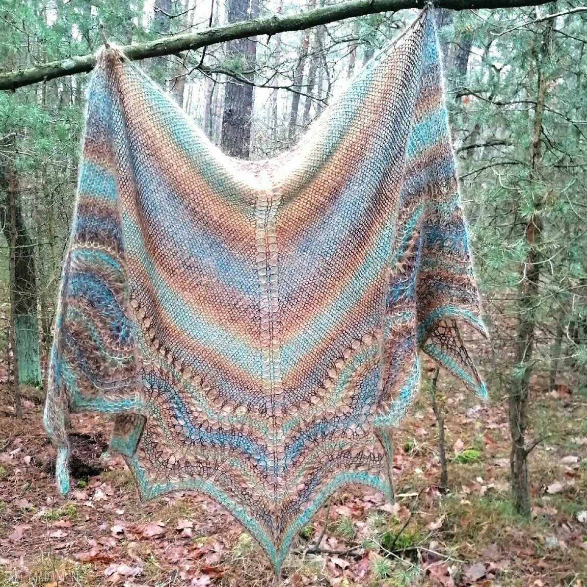 Ręcznie na drutach - stylowa ażurowa chusta z merino, moherem i jedwabiem