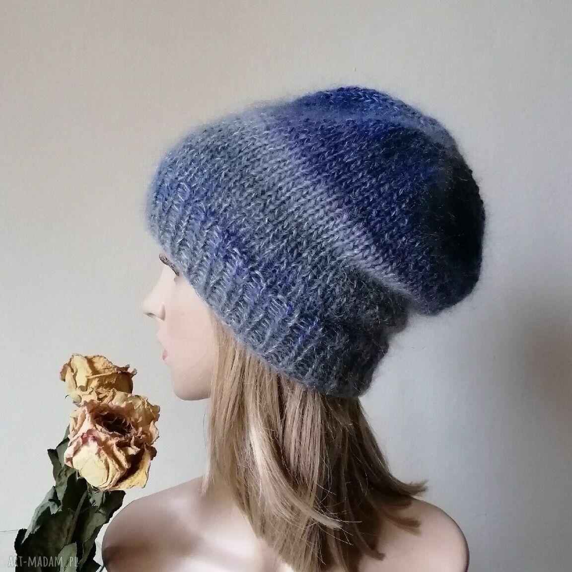 Czapka „Dymna lawenda” - merino, moher i jedwab - ręcznie na drutach