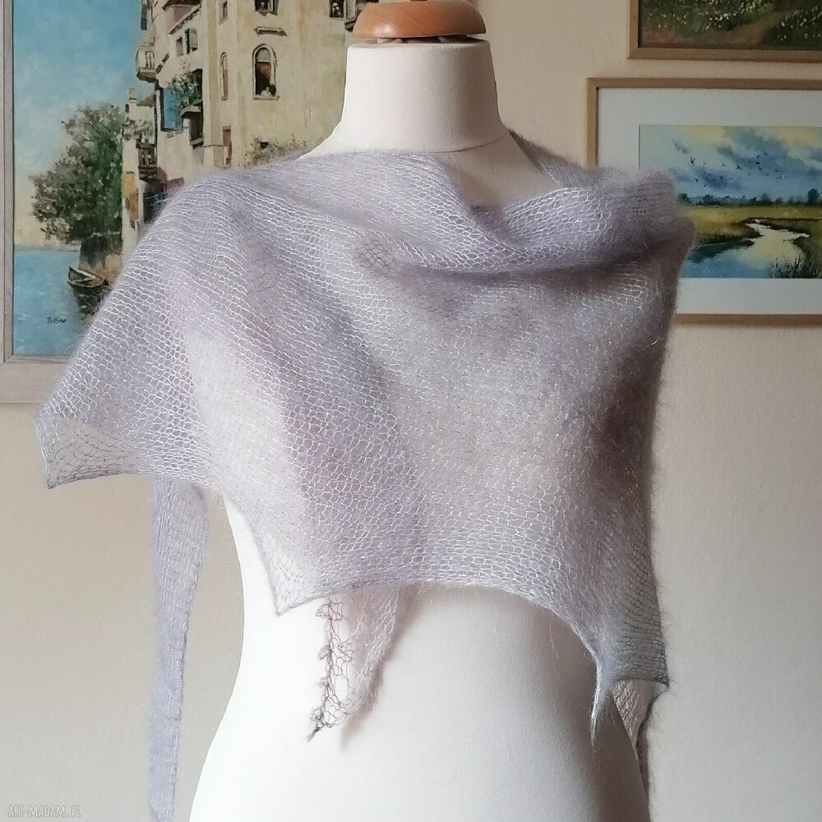 Chusta Gracja - piórkowa i elegancka z moheru oraz jedwabiu