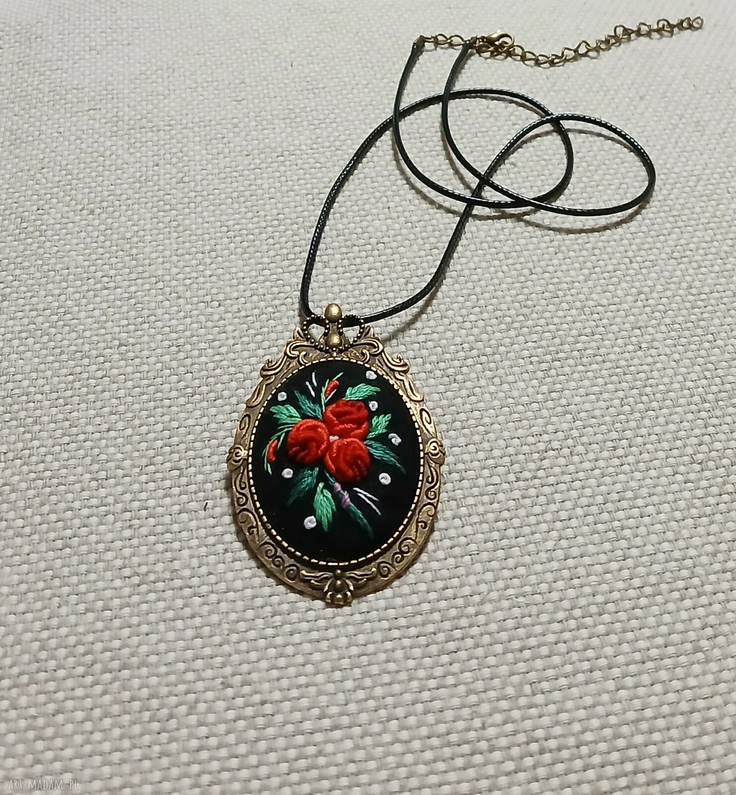 Ręcznie robiona broszka handmade