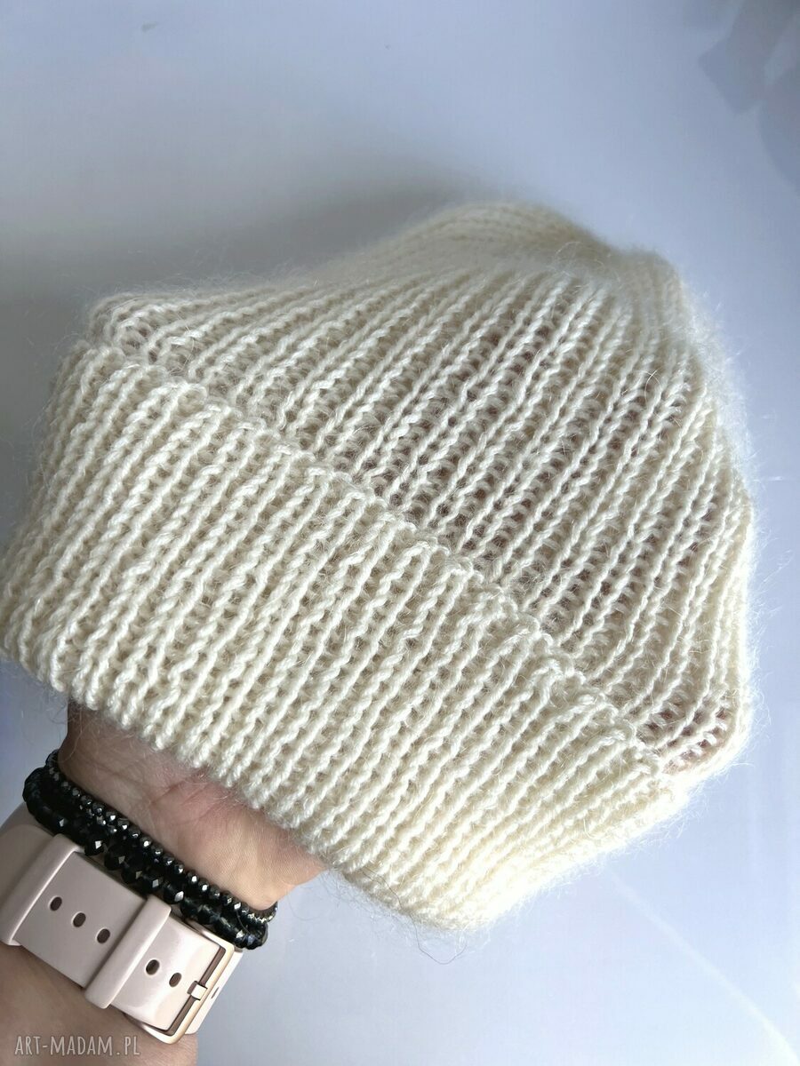Wywijana czapka beanie AUREA - ecru z baby merino, moherem i jedwabiem