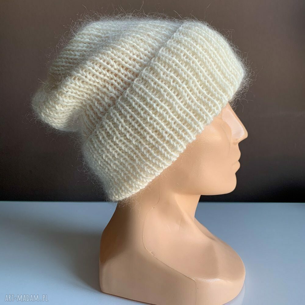 Wywijana czapka beanie AUREA - ecru z baby merino, moherem i jedwabiem
