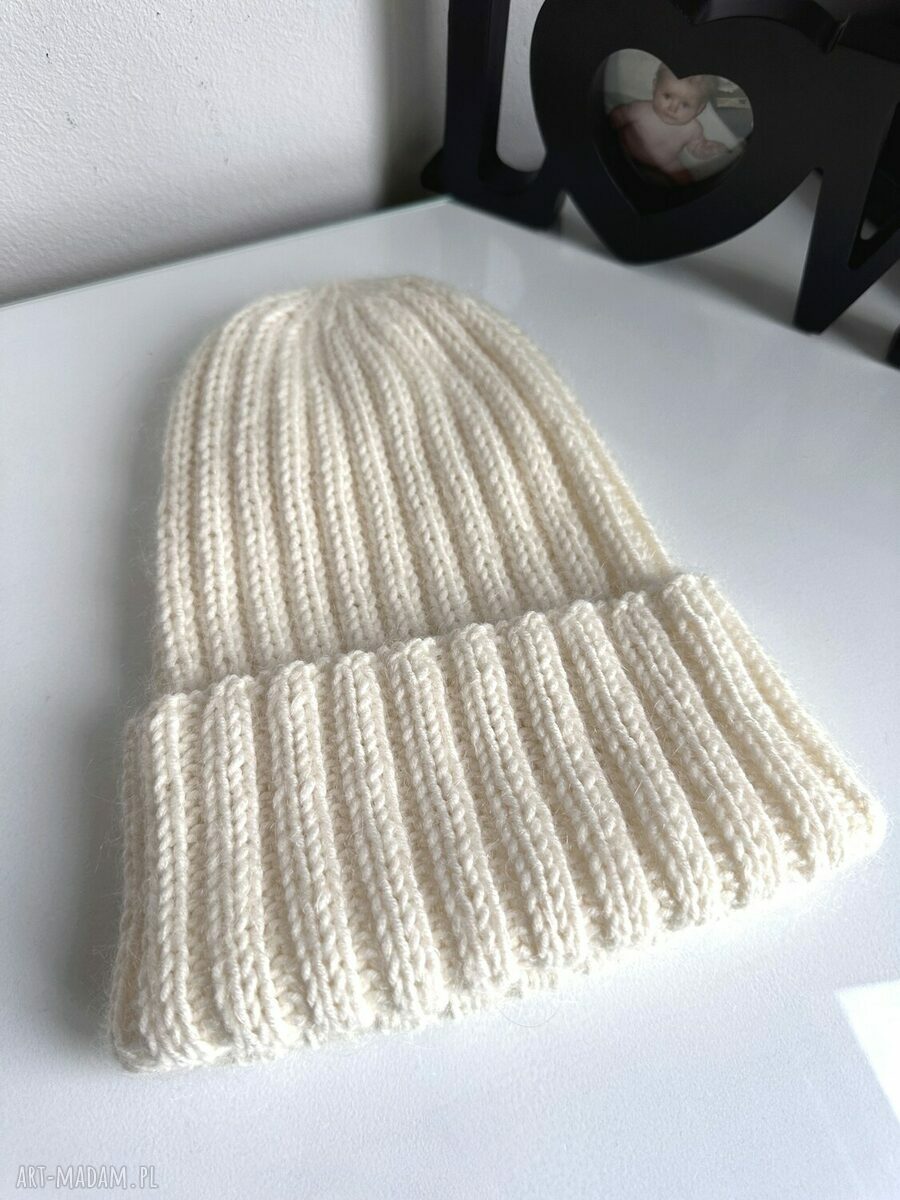 Ręcznie robiona czapka beanie MIRA - merino z moherem i jedwabiem w kolorze ecru