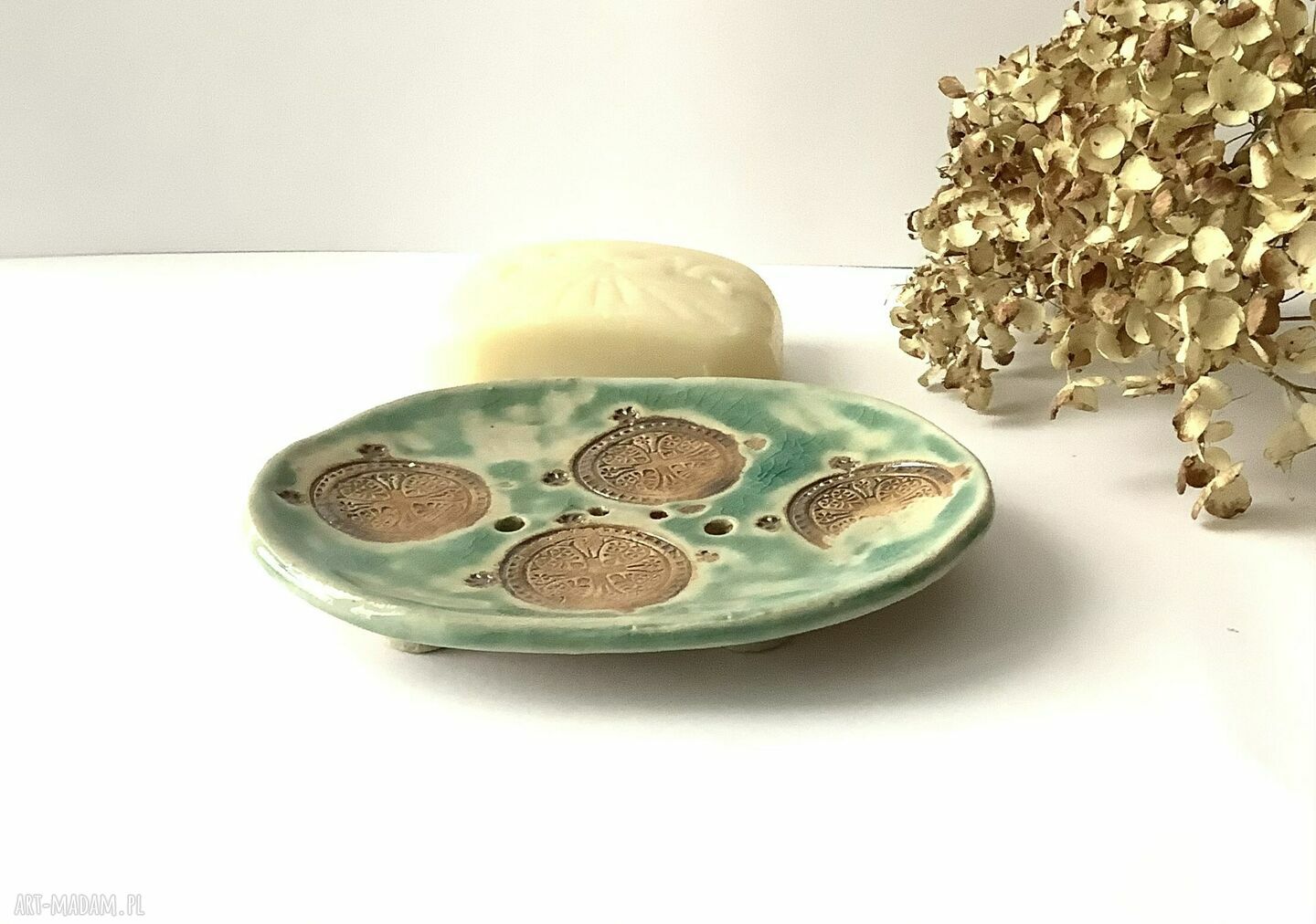 Ręcznie robiona mydelniczka ceramiczna "Medaliony"