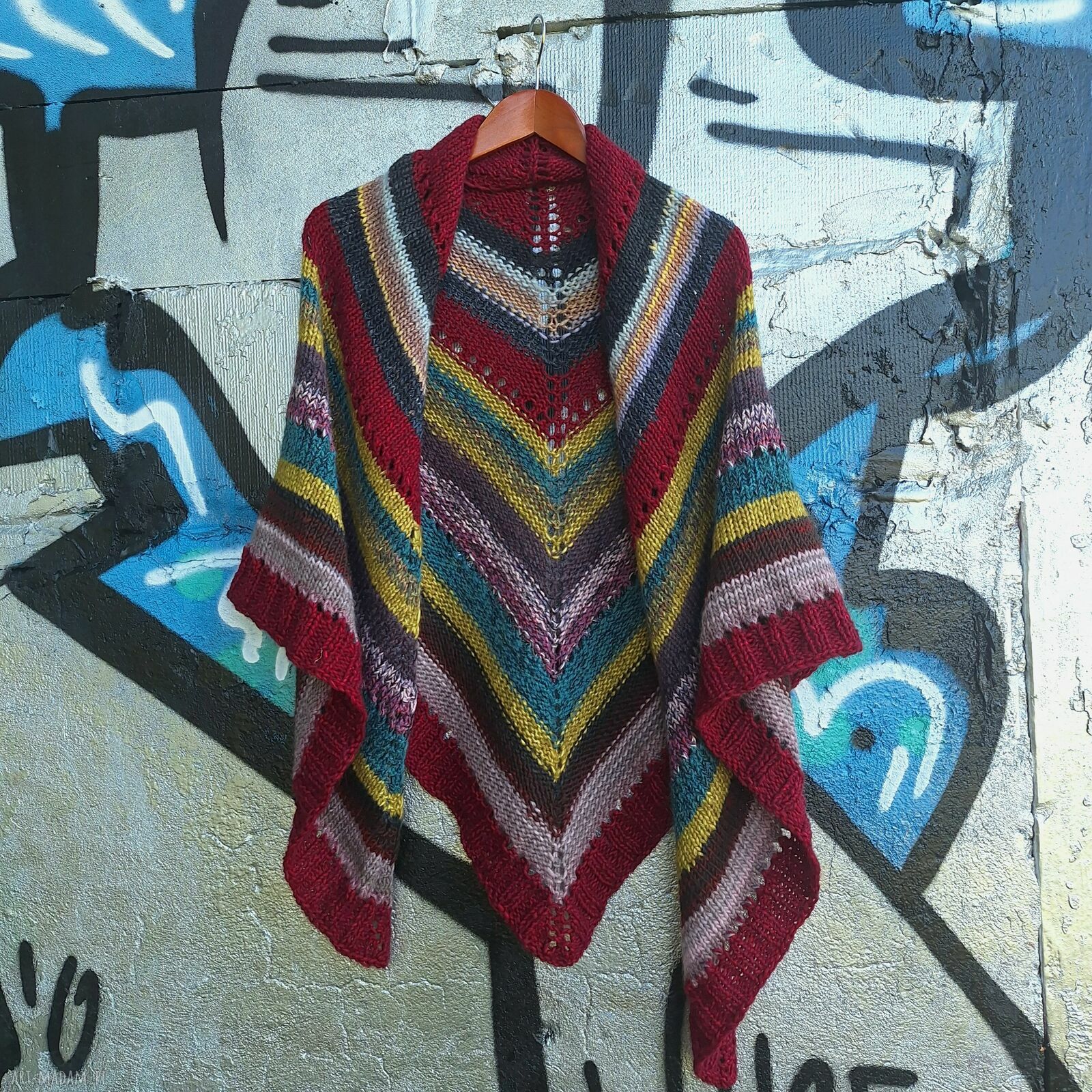 Kolorowa trójkątna chusta handmade z wełną merino