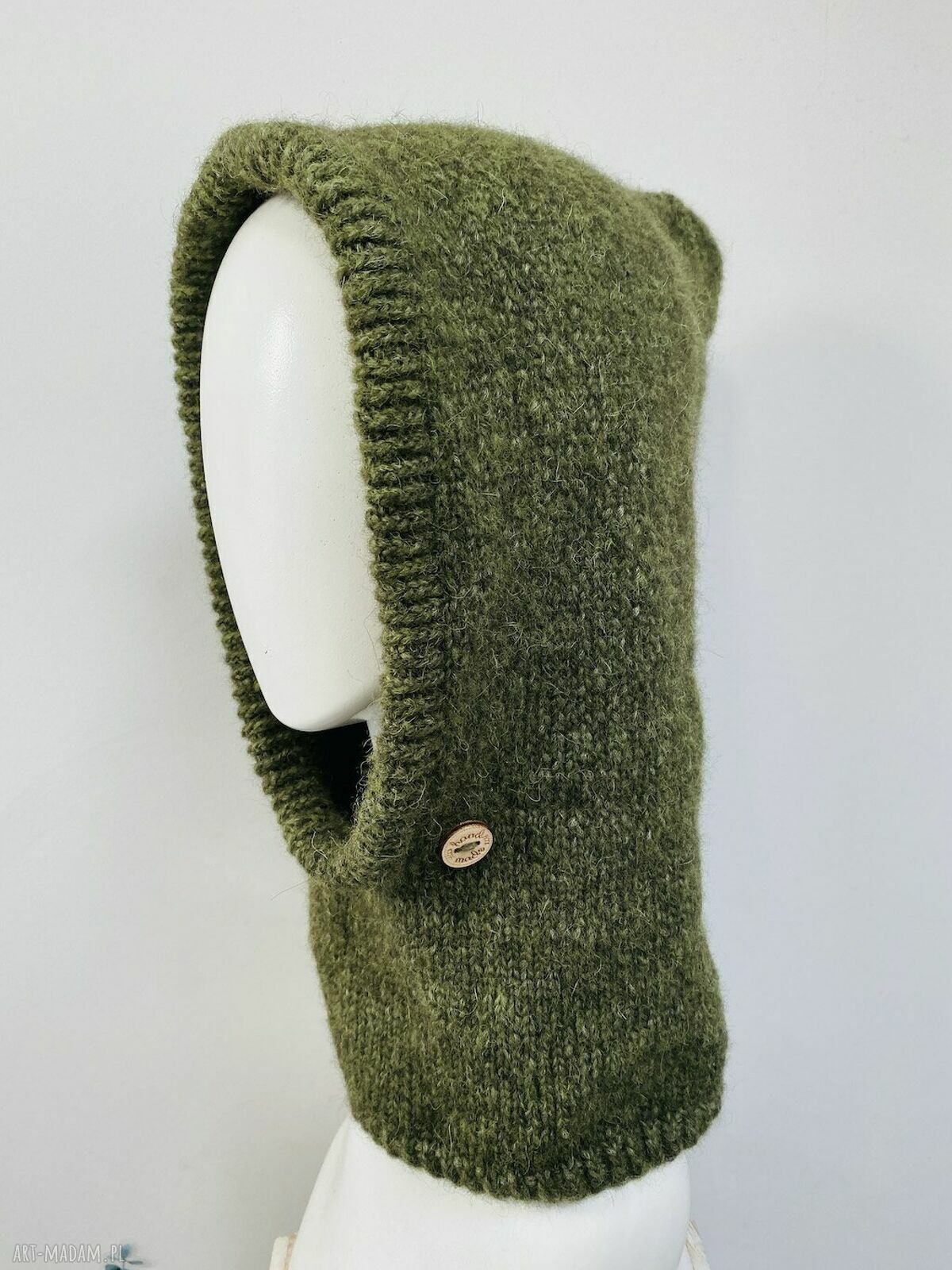 Ręcznie robiona czapka damska handmade