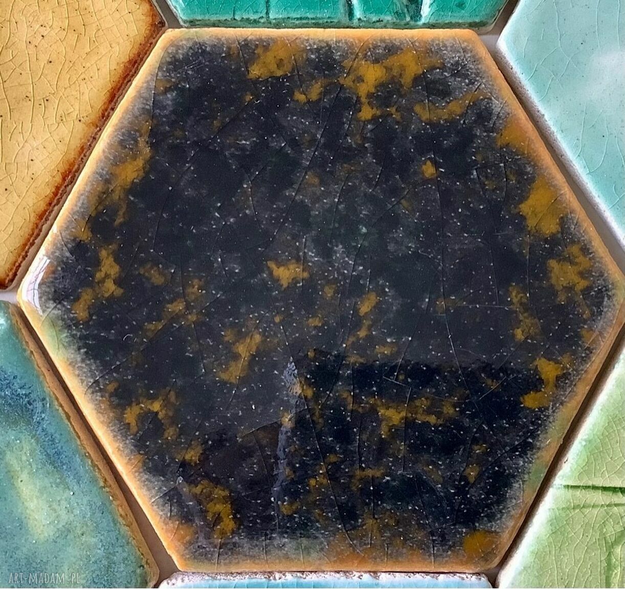 Ręcznie robione kafelki ceramiczne „Lipcowy ogród” - heksagony na ścianę