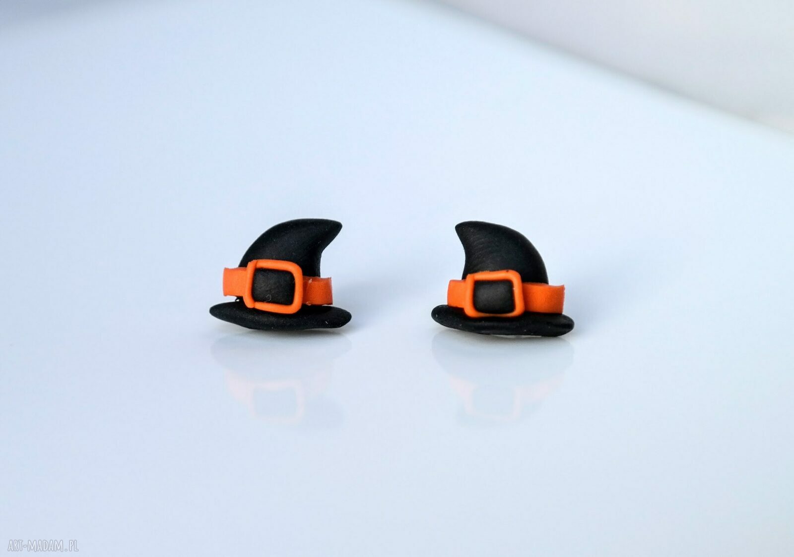 Kolczyki Kapelusze Czarownicy na Halloween - ręcznie robione z modeliny Fimo i końcówkami ze stali chirurgicznej