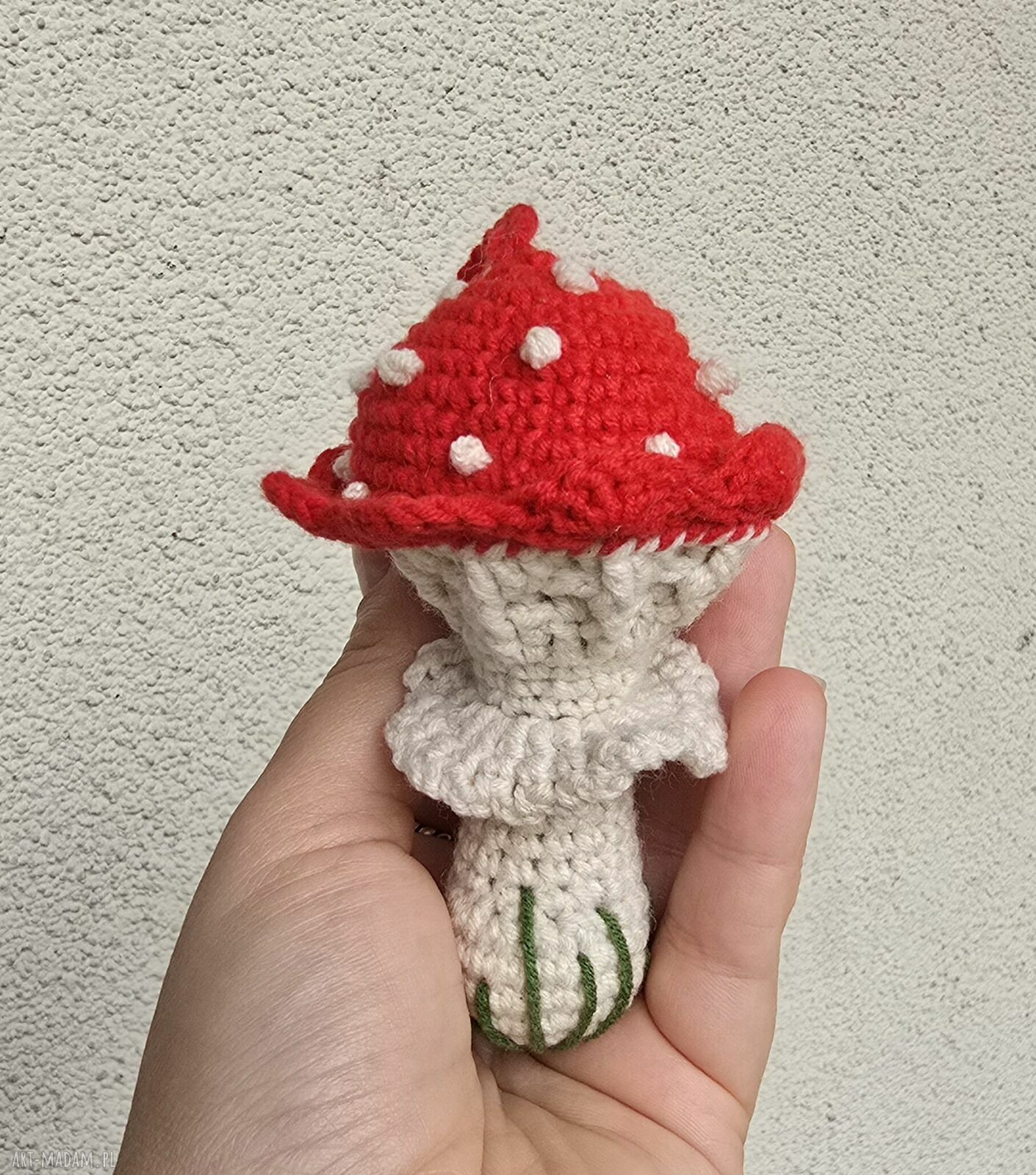 Ręcznie robiony muchomorek - brelok, zawieszka i ozdoba handmade