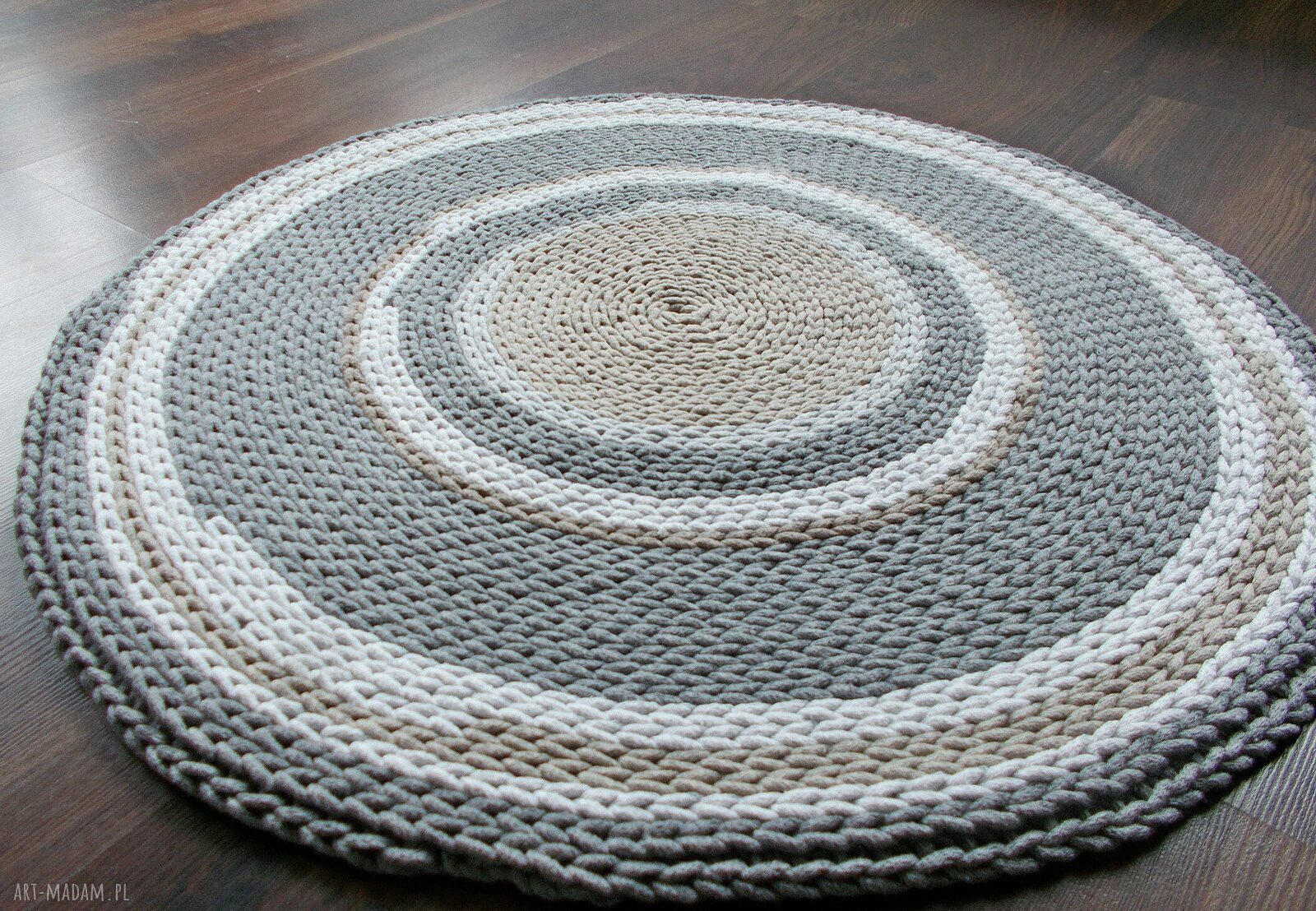 Okrągły dywan ręcznie robiony na szydełku - pastelowe kolory, 120 cm