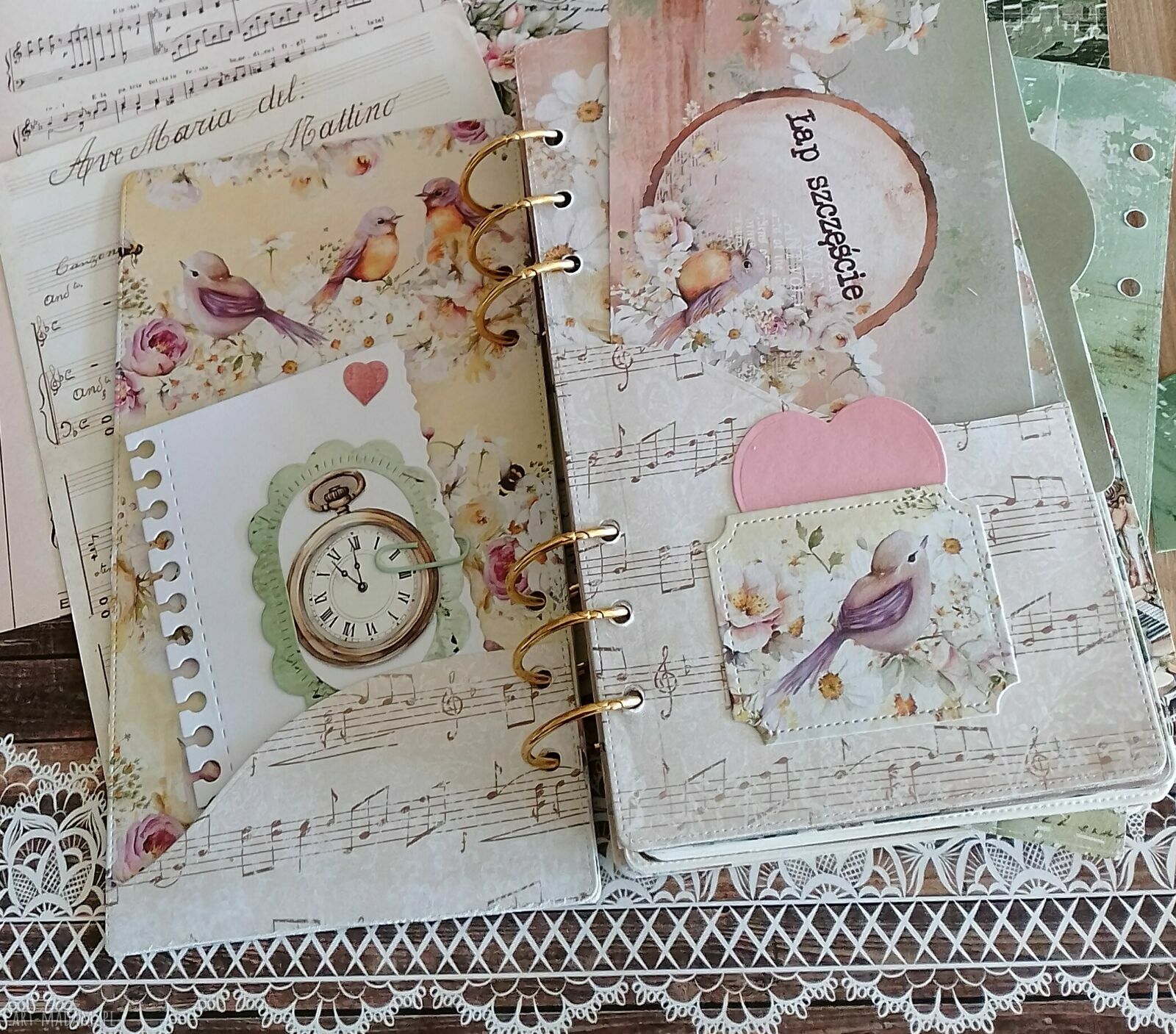 Journal muzyczny w stylu retro - ręcznie robiony album dla nastolatki