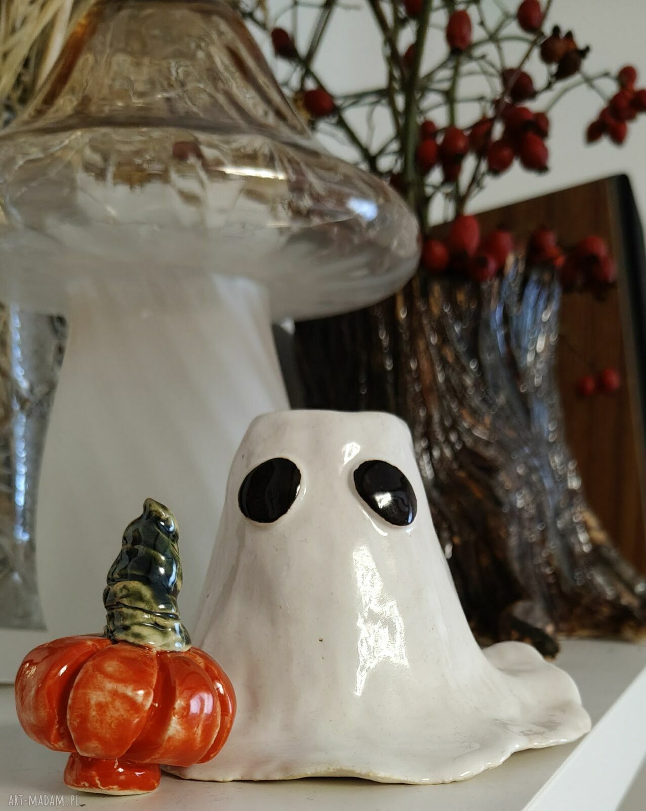 Ręcznie robiony ceramiczny duch - świecznik i pojemnik na Halloween (ok. 14 cm)
