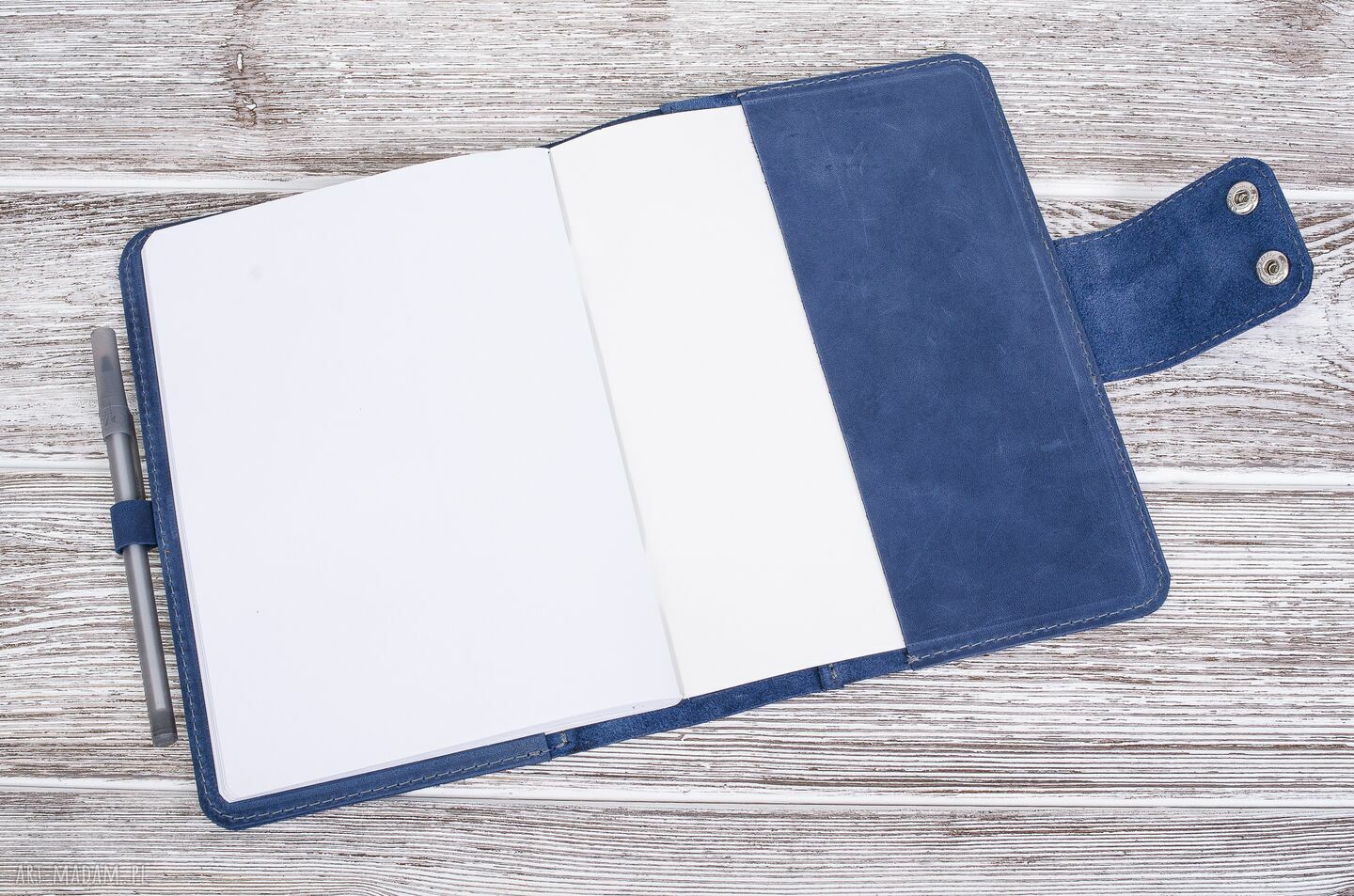 Ręcznie robiony skórzany notes A5 - personalizowana okładka z naturalnej skóry