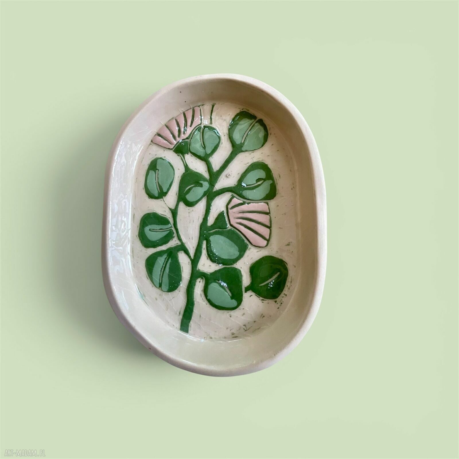 Ręcznie robiony talerzyk ceramiczny 16 x 12 cm - motyw roślinny sgraffito