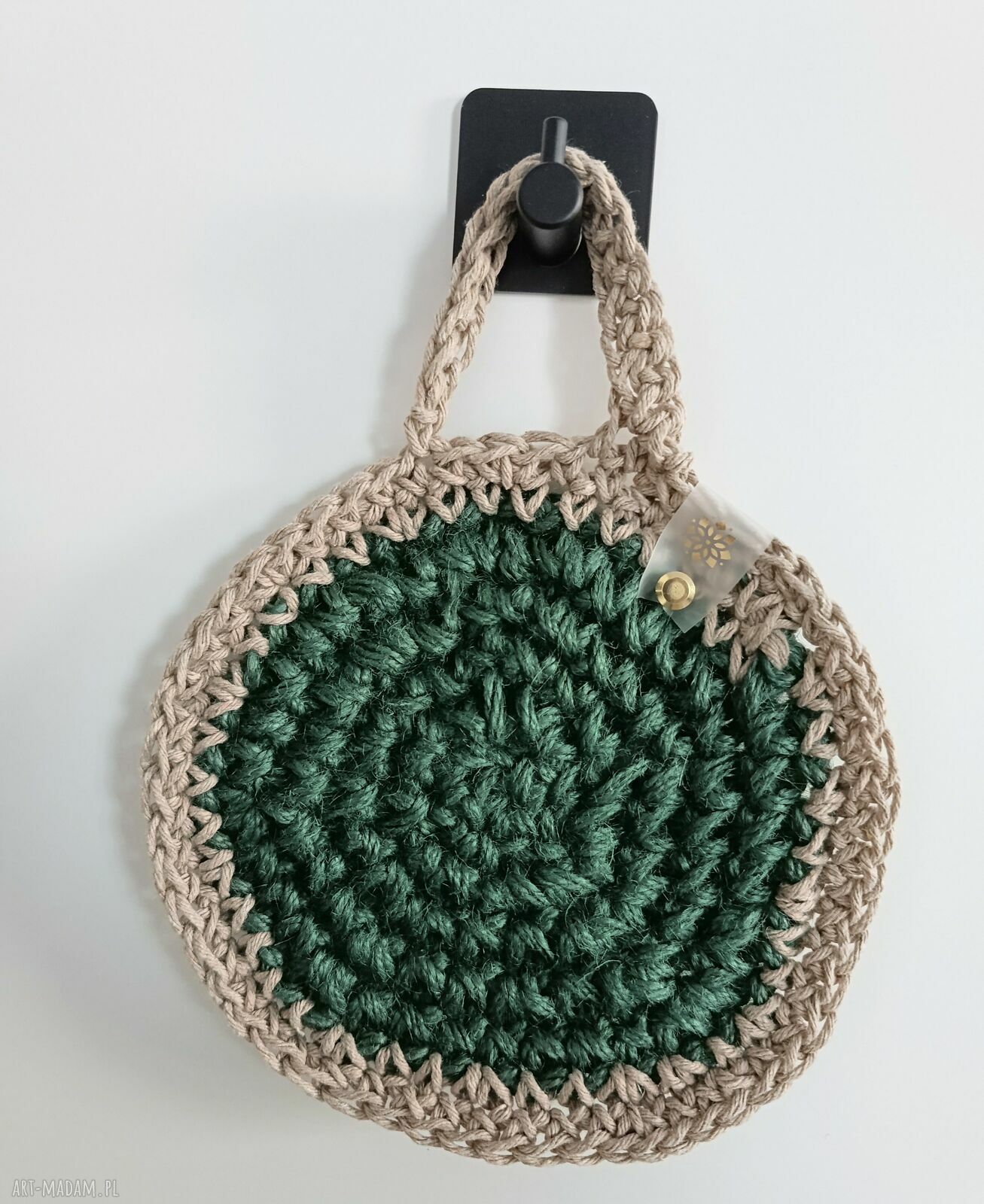 Ręcznie szydełkowana podkładka na garnek z uchwytem - zielona i beżowa, 18 cm