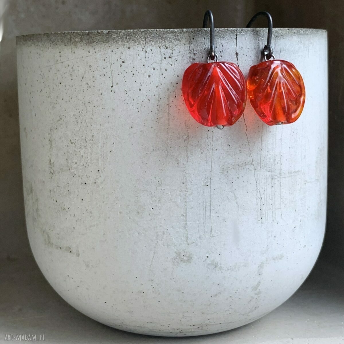 Kolczyki Red Glass - czerwone kwiaty ze szkła butelkowego i srebra 925