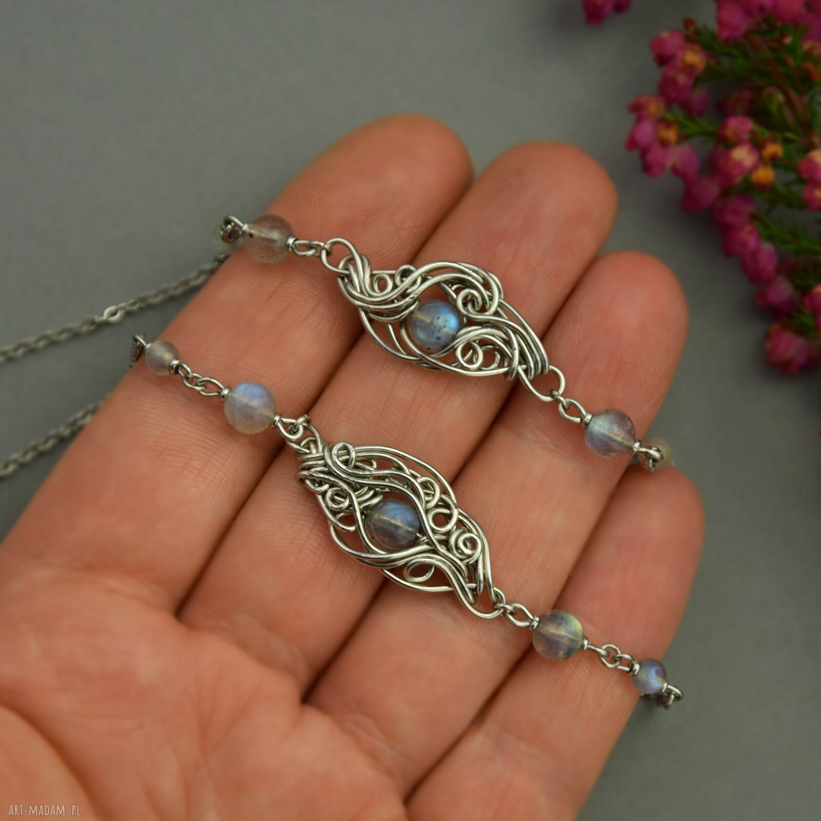 Regulowana bransoletka z niebieskimi labradorytami - wire wrapping