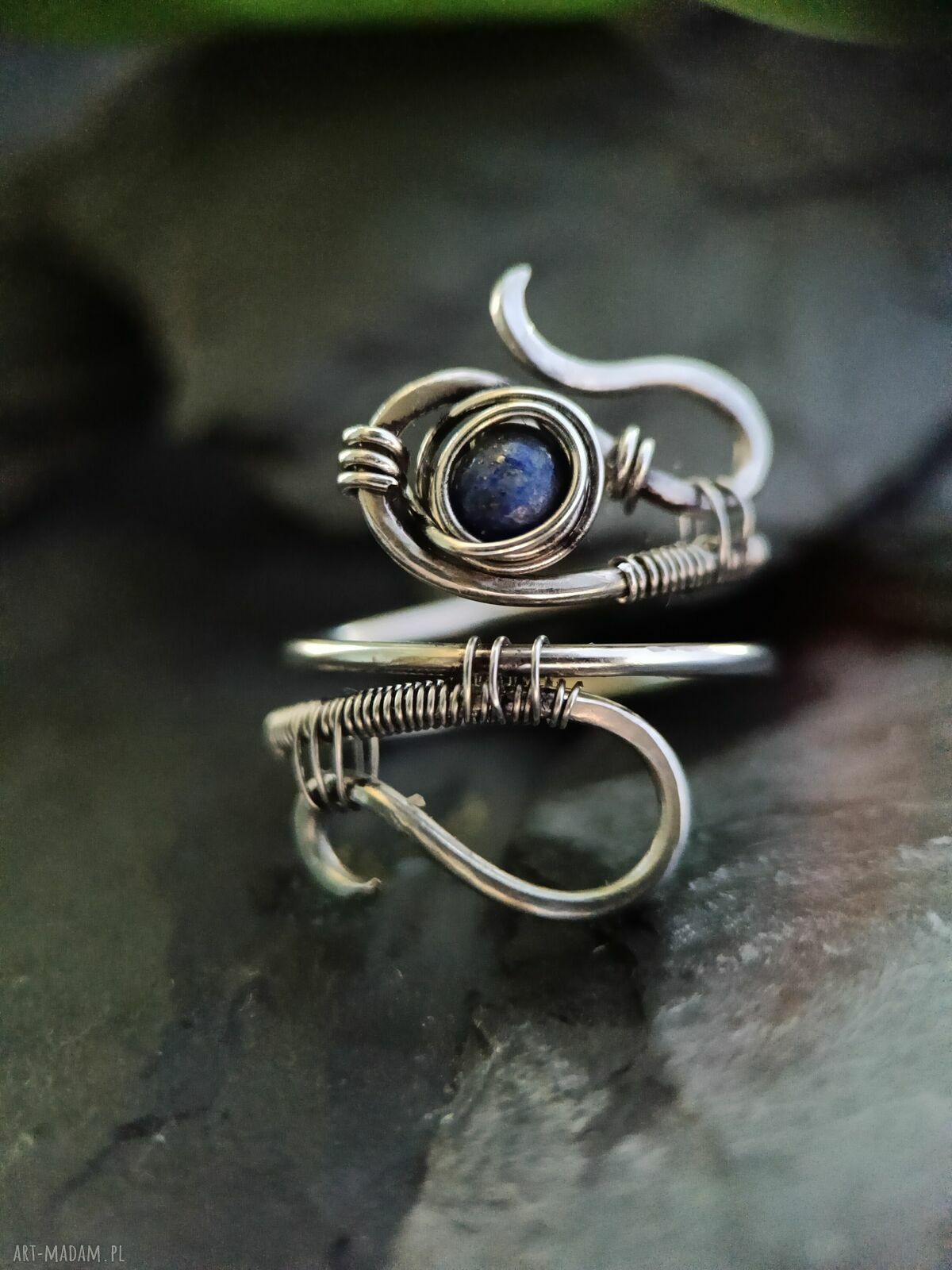 Regulowany pierścionek z Lapis Lazuli ze stali chirurgicznej - wire wrapping
