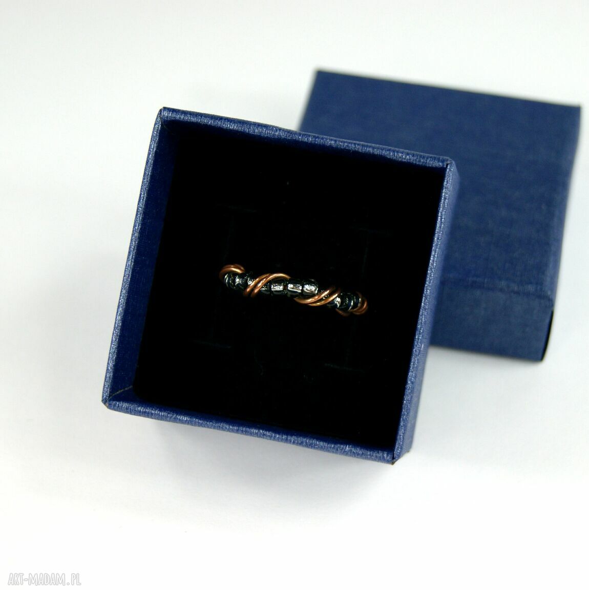 Regulowany pierścionek z Toho - miedziany wire wrapping (delikatny)