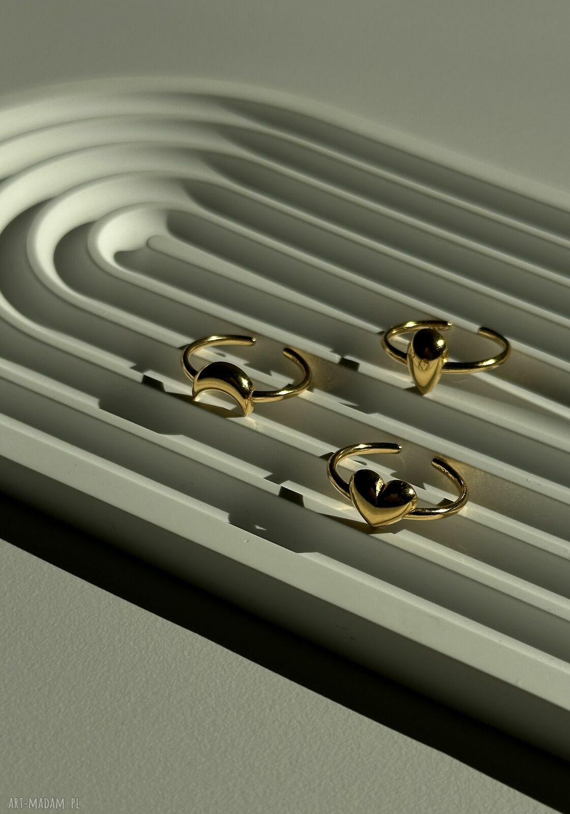 pierścionki: Złoty pierścionek z księżycem Autorskie