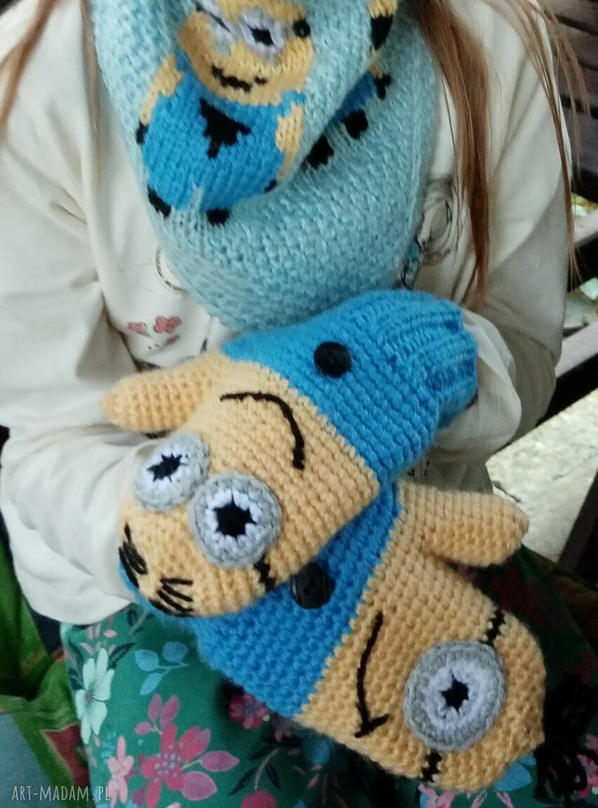 Rękawiczki dziecięce Minionki na zimę - robione na szydełku