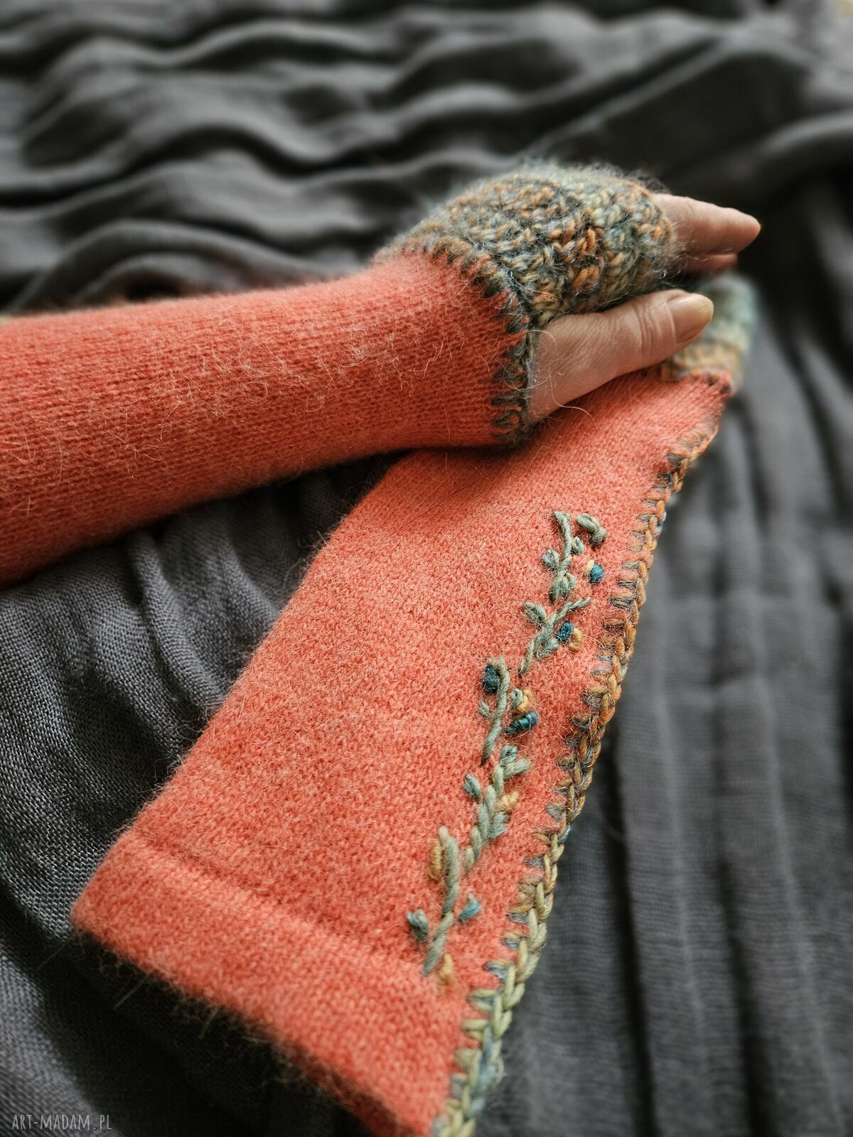 Mitenki ocieplacze na dłonie wełna merino, moher i jedwab ręcznie szydełkiem The Wool Art