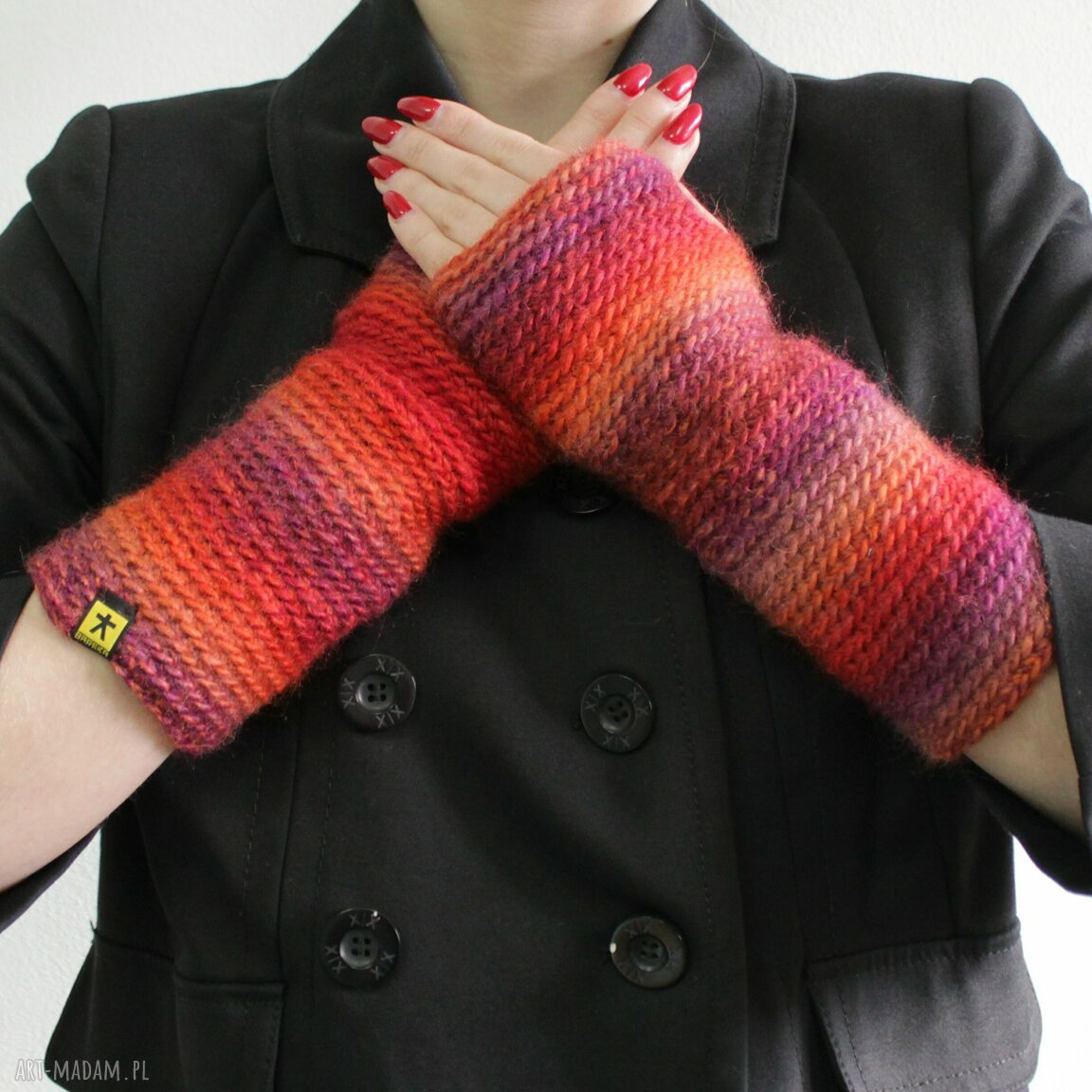 dodatki: mitenki w czerwieniach Handmade