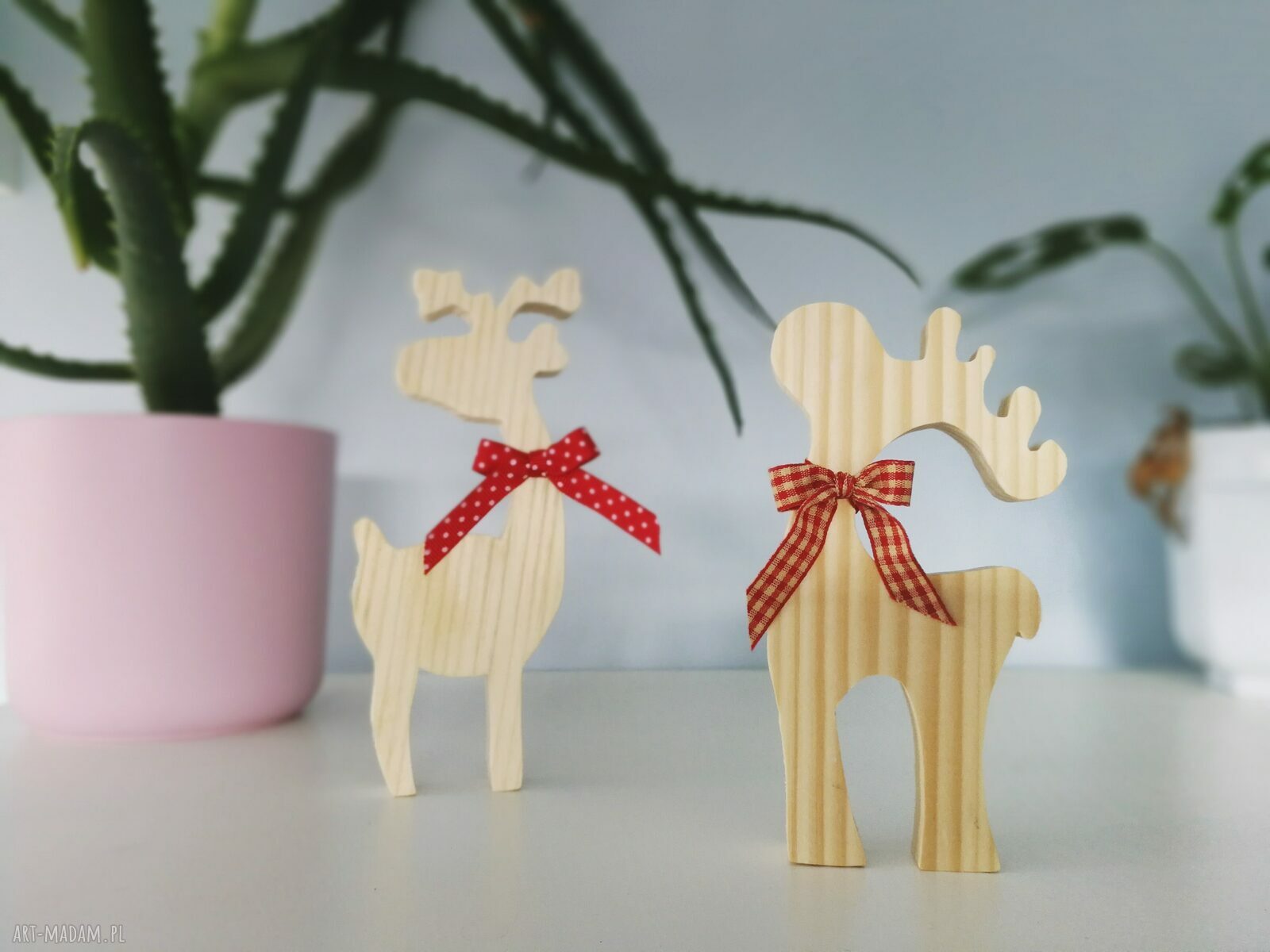 pomysł na upominki na święta: Reniferki z drewna handmade ozdoby świąteczne na prezent