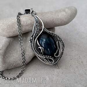 retro i srebrny naszyjnik z okiem sokoła miechunka - czarne